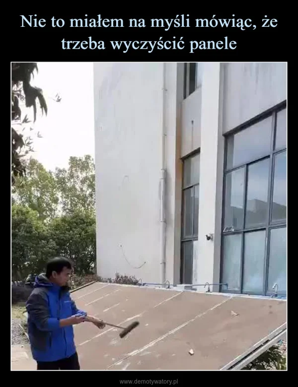 
    Nie to miałem na myśli mówiąc, że trzeba wyczyścić panele