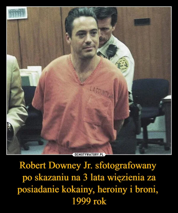 
    Robert Downey Jr. sfotografowany po skazaniu na 3 lata więzienia za posiadanie kokainy, heroiny i broni, 1999 rok