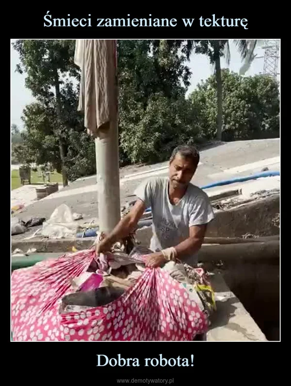 
    Śmieci zamieniane w tekturę Dobra robota!