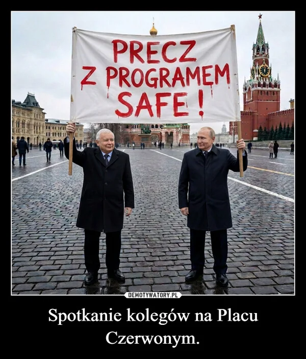 
    Spotkanie kolegów na Placu Czerwonym.