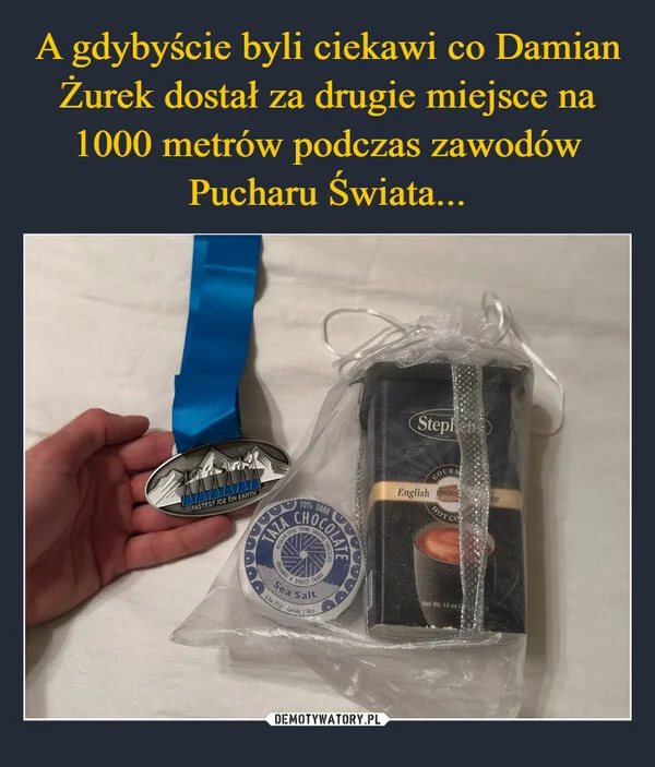A gdybyście byli ciekawi co Damian Żurek dostał za drugie miejsce na 1000 metrów podczas zawodów Pucharu Świata...
