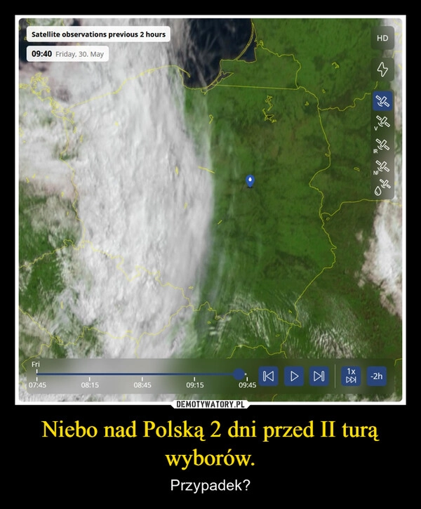 
    Niebo nad Polską 2 dni przed II turą wyborów.