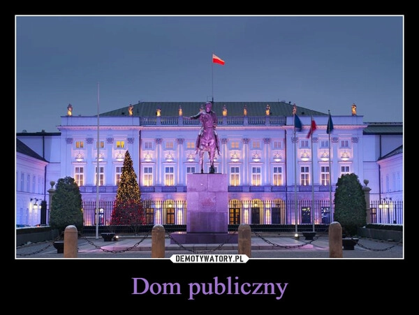 Dom publiczny