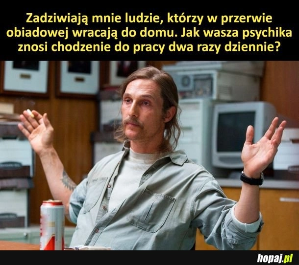 
    Dziwni ludzie